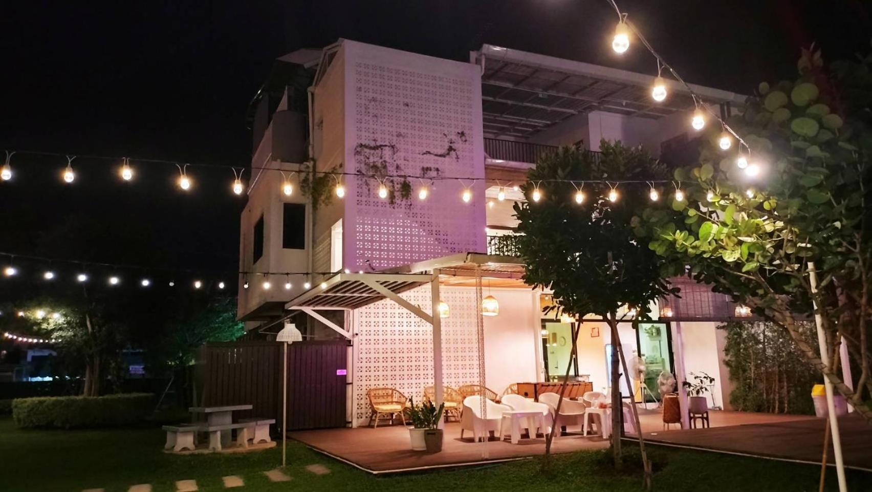 The Modeva Hotel กาญจนบุรี ภายนอก รูปภาพ
