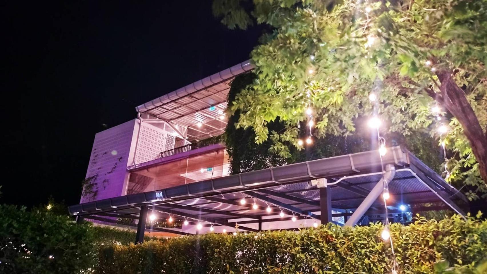 The Modeva Hotel กาญจนบุรี ภายนอก รูปภาพ